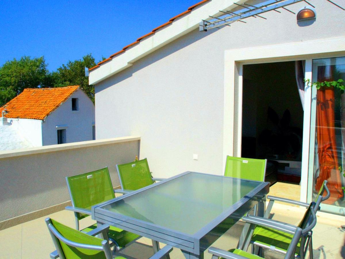 House Merlin Baška Voda Εξωτερικό φωτογραφία